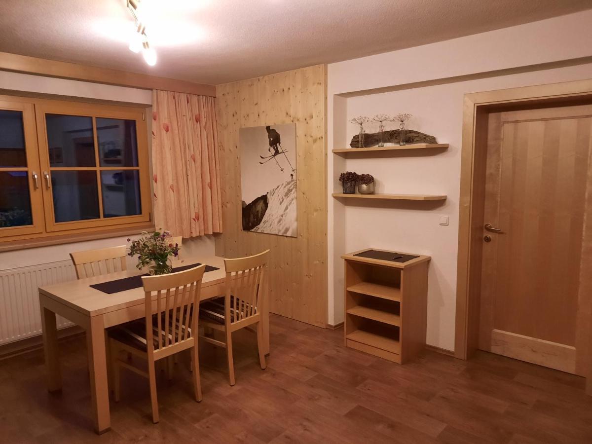 Haus Untergand Apartment Sankt Anton am Arlberg Ngoại thất bức ảnh